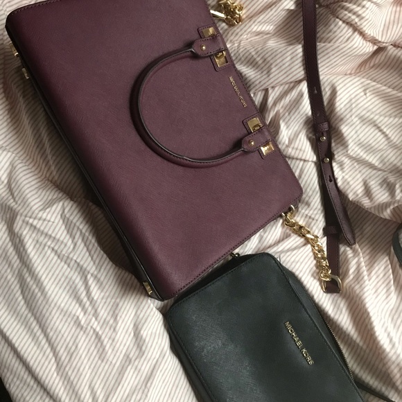 Michael Kors Plum Large Satchel - Picture 8 of 8